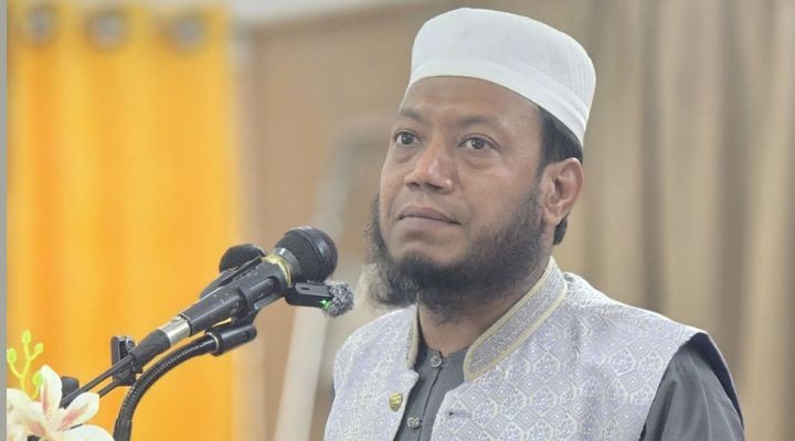 আমির হামজার বিরুদ্ধে আরেক মামলা, আদালতের সমন জারি